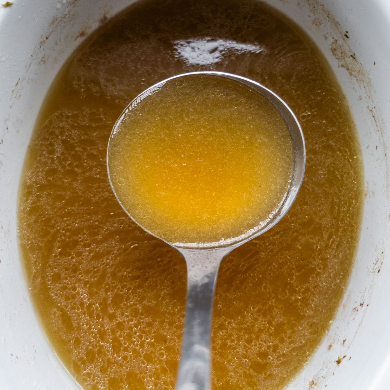 Golden Crockpot Chicken Broth: Make, Freeze, & Reuse Tips